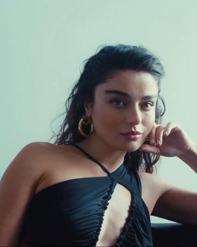 Ayça Ayşin Turan seksi ifşa fotoğrafı 177