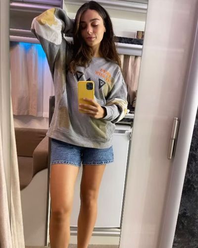 Ayça Ayşin Turan seksi ifşa fotoğrafı 247