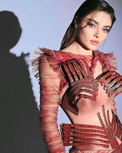 Ayça Ayşin Turan seksi ifşa fotoğrafı 360
