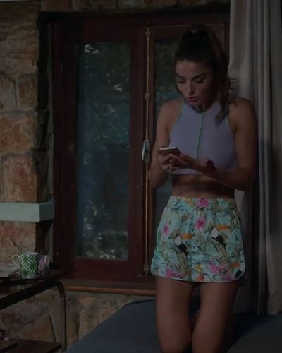 Ayça Ayşin Turan seksi ifşa fotoğrafı 385