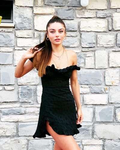 Ayça Ayşin Turan seksi ifşa fotoğrafı 452