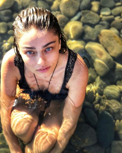 Ayça Ayşin Turan seksi ifşa fotoğrafı 491