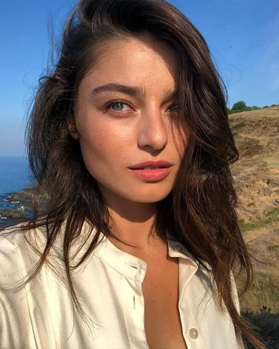 Ayça Ayşin Turan seksi ifşa fotoğrafı 495
