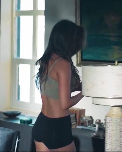 Ayça Ayşin Turan seksi ifşa fotoğrafı 541