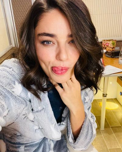 Ayça Ayşin Turan seksi ifşa fotoğrafı 561