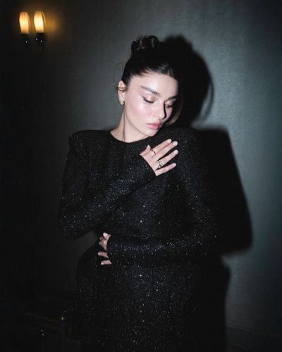 Ayça Ayşin Turan seksi ifşa fotoğrafı 570