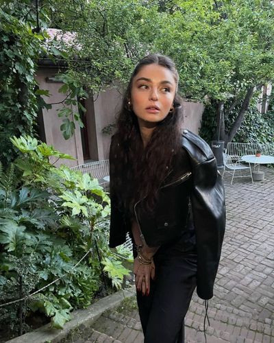 Ayça Ayşin Turan seksi ifşa fotoğrafı 30128