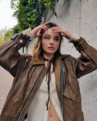 Ayça Ayşin Turan seksi ifşa fotoğrafı 30123