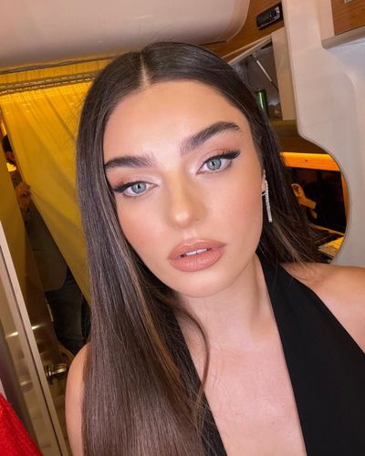 Ayça Ayşin Turan seksi ifşa fotoğrafı 30043