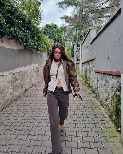 Ayça Ayşin Turan seksi ifşa fotoğrafı 30012