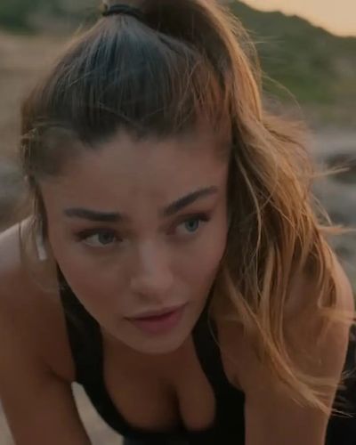Ayça Ayşin Turan seksi ifşa fotoğrafı 29816