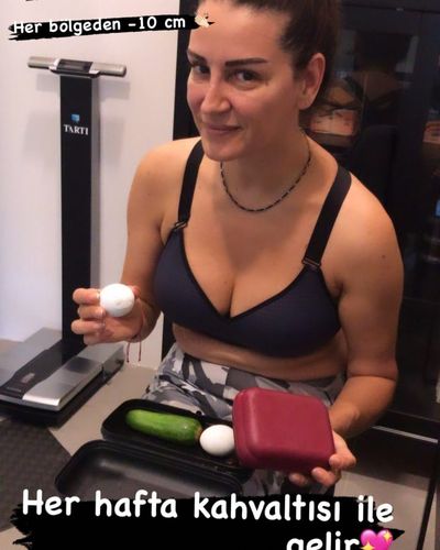 Ayça İnci seksi ifşa fotoğrafı 78