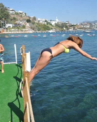 Ayça Varlıer seksi ifşa fotoğrafı 16