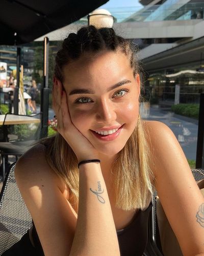 Aycan Yanaç seksi ifşa fotoğrafı 5