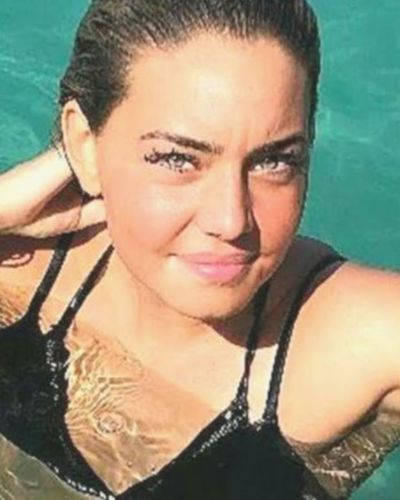 Aycan Yanaç seksi ifşa fotoğrafı 74