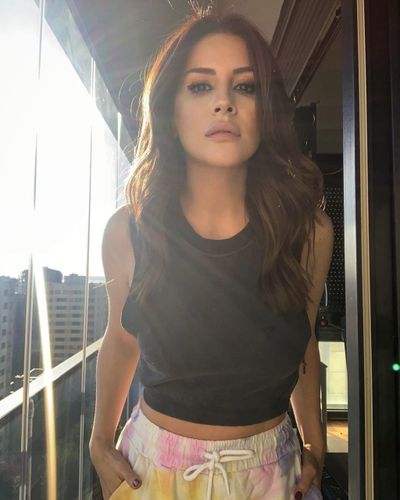 Aynur Aydın seksi ifşa fotoğrafı 235