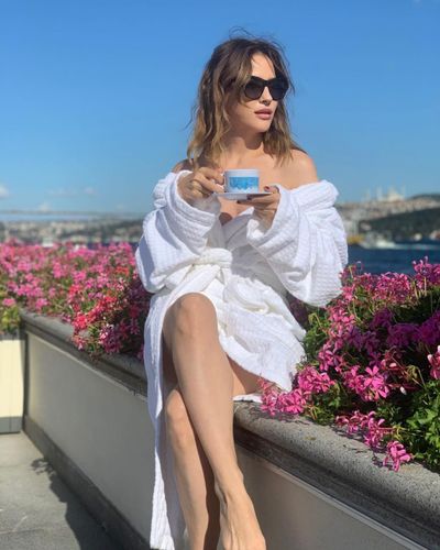 Aynur Aydın seksi ifşa fotoğrafı 28850