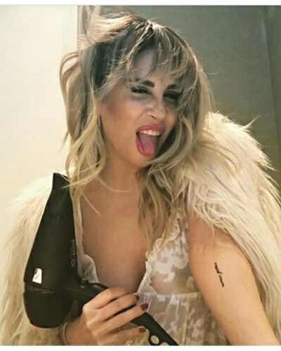 Aynur Aydın seksi ifşa fotoğrafı 54