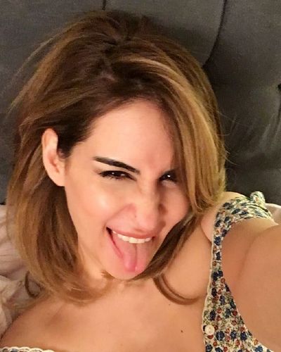 Aynur Aydın seksi ifşa fotoğrafı 633