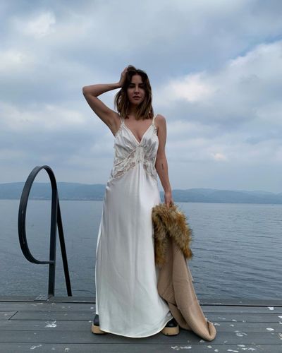 Aynur Aydın seksi ifşa fotoğrafı 77