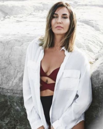 Ayşe Tolga seksi ifşa fotoğrafı 37