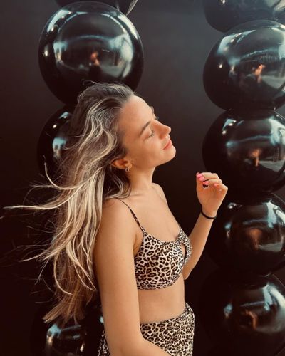 Ayşegül Yılmaz seksi ifşa fotoğrafı 44