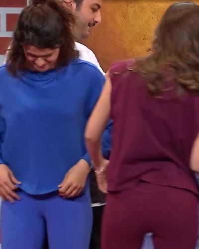 Ayşegül Yılmaz seksi ifşa fotoğrafı 14 — Çok Güzel Hareketler 2 (2019)
