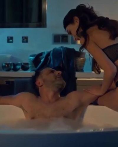 Ayşenur Çetin seksi ifşa fotoğrafı 6 — Fi (2017)