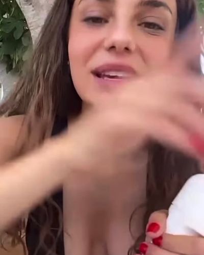 Bahar Şahin seksi ifşa fotoğrafı 16