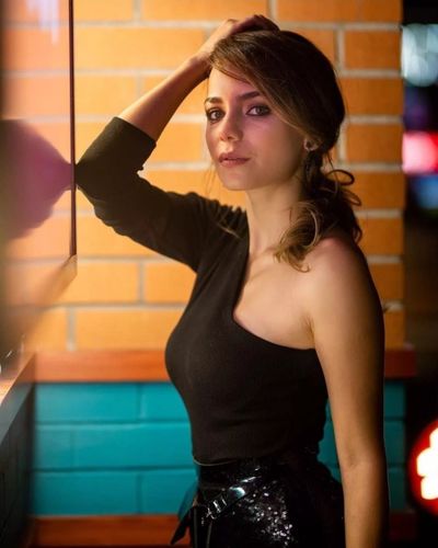 Bahar Şahin seksi ifşa fotoğrafı 21
