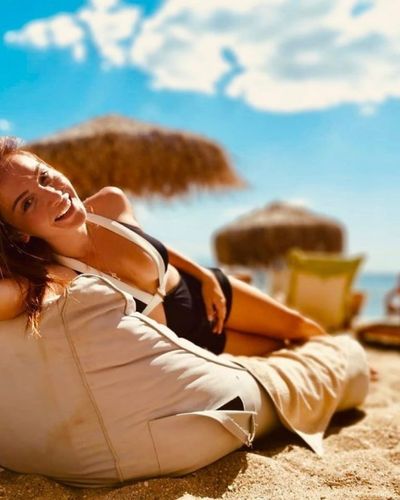 Başak Gümülcinelioğlu seksi ifşa fotoğrafı 198