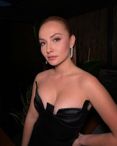 Başak Gümülcinelioğlu seksi ifşa fotoğrafı 26