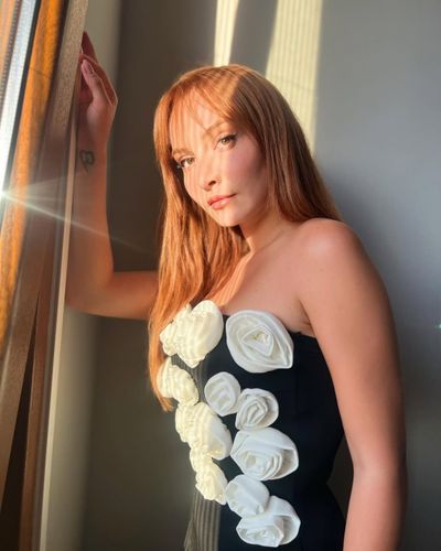Başak Gümülcinelioğlu seksi ifşa fotoğrafı 31