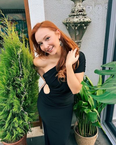 Başak Gümülcinelioğlu seksi ifşa fotoğrafı 28335