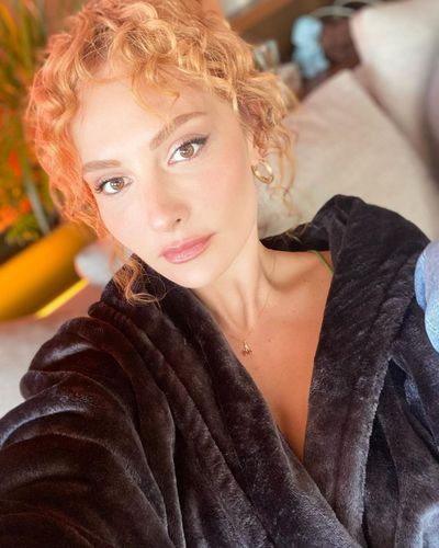 Başak Gümülcinelioğlu seksi ifşa fotoğrafı 394