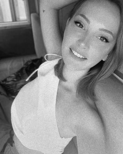 Başak Gümülcinelioğlu seksi ifşa fotoğrafı 398
