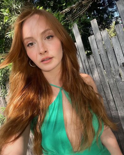 Başak Gümülcinelioğlu seksi ifşa fotoğrafı 40