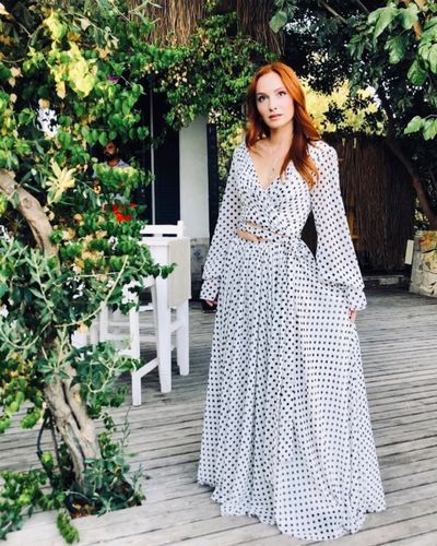 Başak Gümülcinelioğlu seksi ifşa fotoğrafı 442