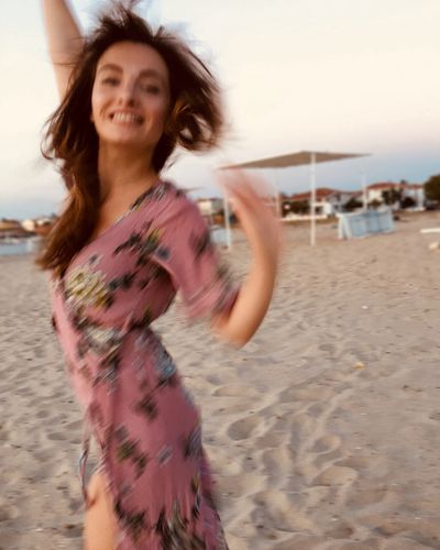 Başak Gümülcinelioğlu seksi ifşa fotoğrafı 469