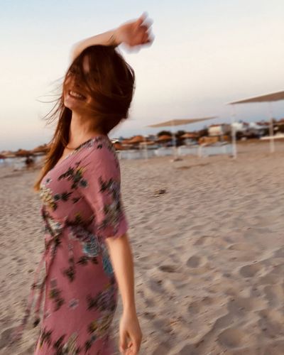 Başak Gümülcinelioğlu seksi ifşa fotoğrafı 496