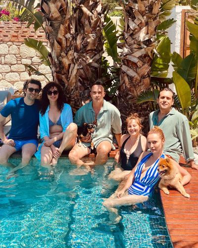 Başak Gümülcinelioğlu seksi ifşa fotoğrafı 507