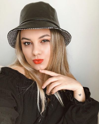 Başak Karahan seksi ifşa fotoğrafı 366