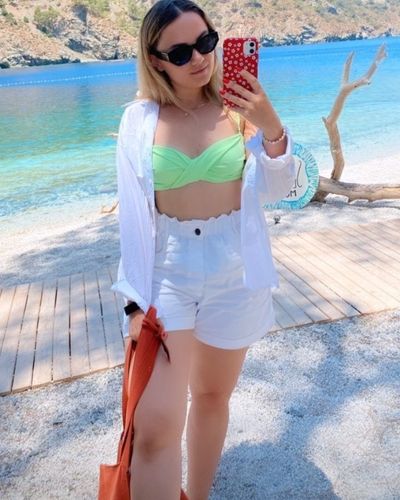 Başak Karahan seksi ifşa fotoğrafı 460