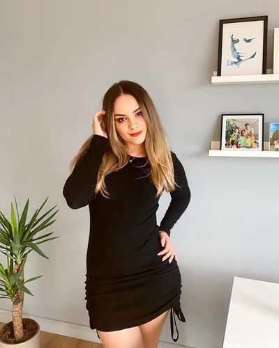 Başak Karahan seksi ifşa fotoğrafı 83