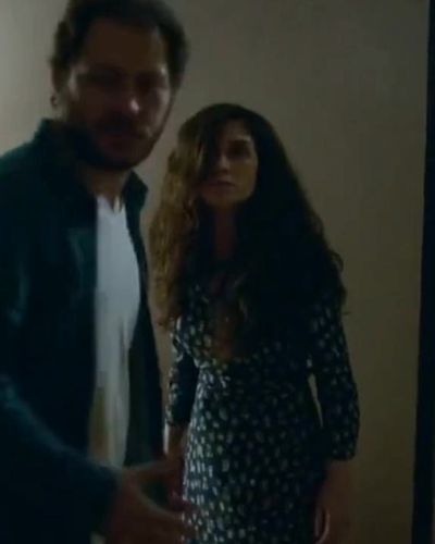Başak Özcan seksi ifşa fotoğrafı 1 — Küçük Şeyler (2019)