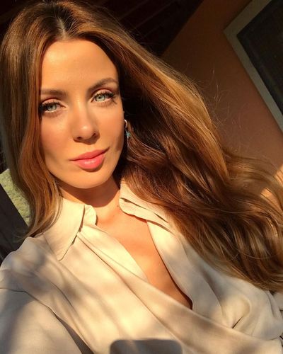Başak Parlak seksi ifşa fotoğrafı 106