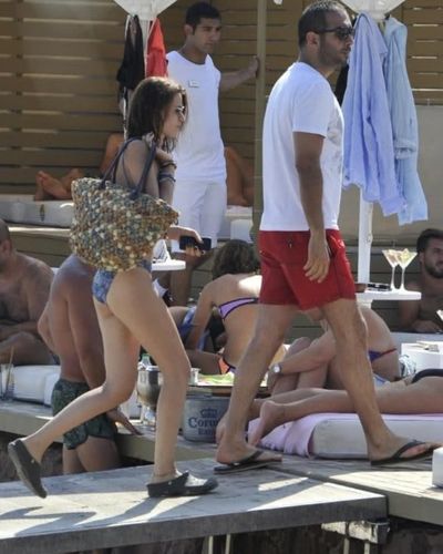 Başak Parlak seksi ifşa fotoğrafı 206