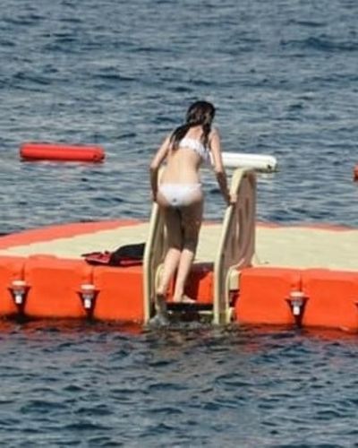Başak Parlak seksi ifşa fotoğrafı 215