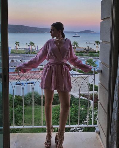 Başak Parlak seksi ifşa fotoğrafı 224