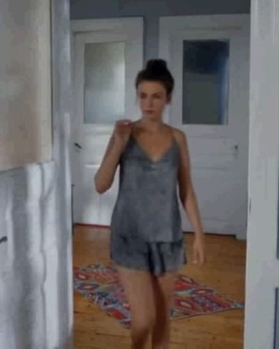 Başak Parlak seksi ifşa fotoğrafı 279